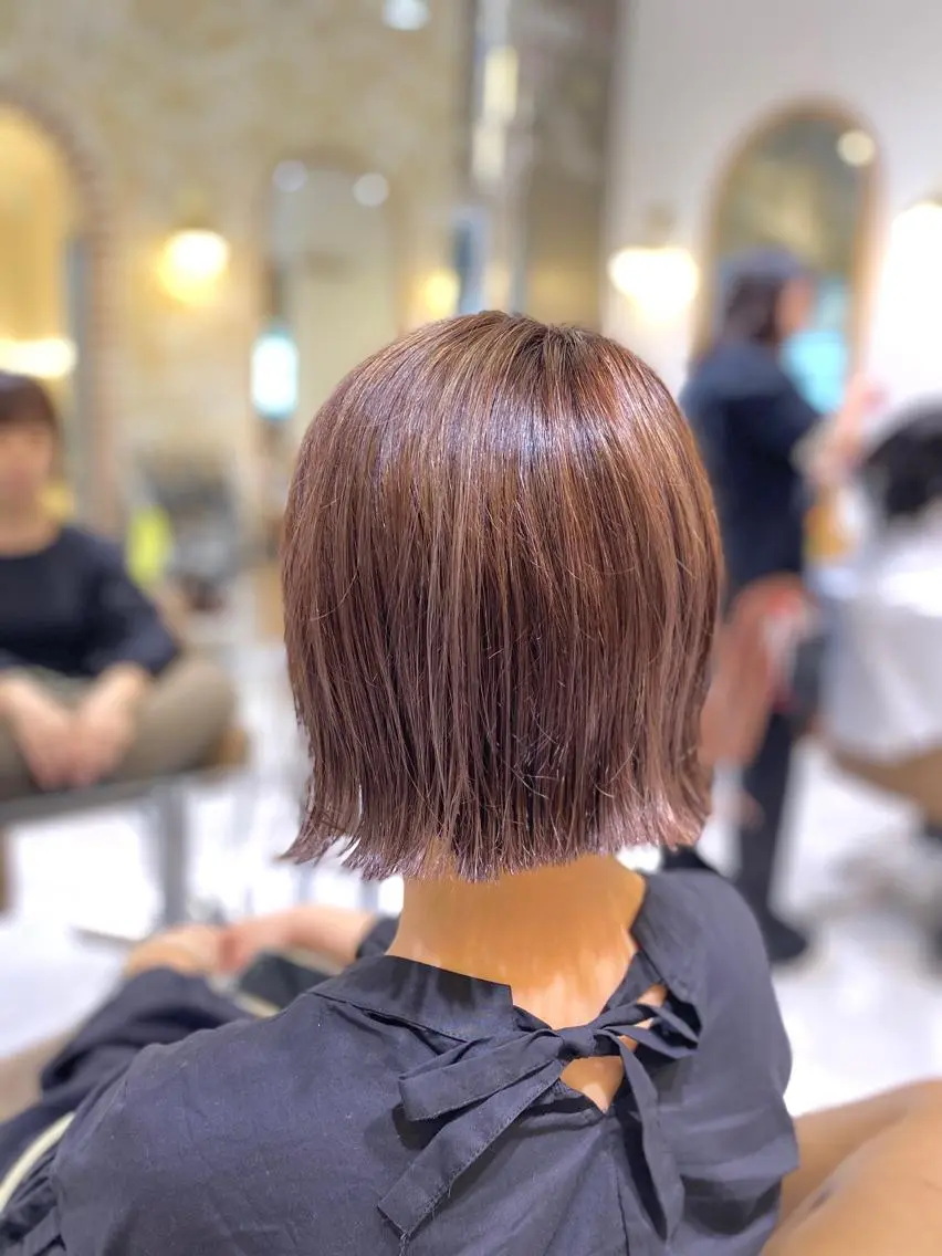 ショート カラー ハイライトカラー ボブ ハイライト 坂井 茅聖のヘアスタイル