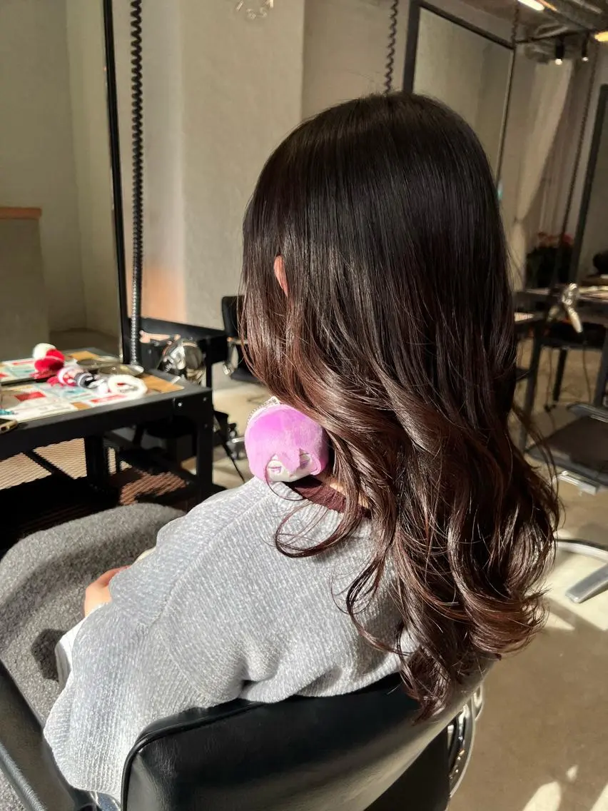 ロング カラー オタク特化美容師💟 チバコナツのヘアスタイル