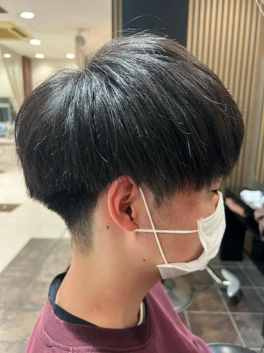 メンズ マッシュ 刈り上げ 古山 侑東 /シャドウパーマのヘアスタイル