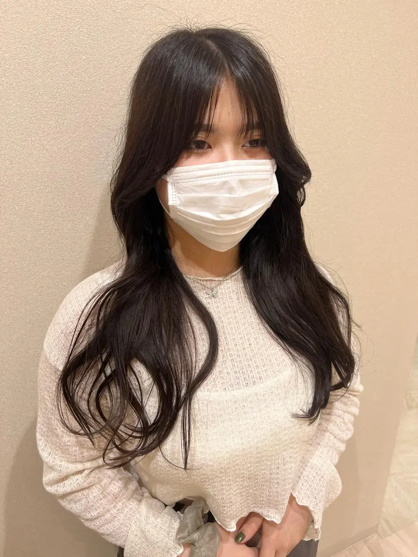 セミロング カラー ヨシンモリ 外国人対応 佐久間のヘアスタイル