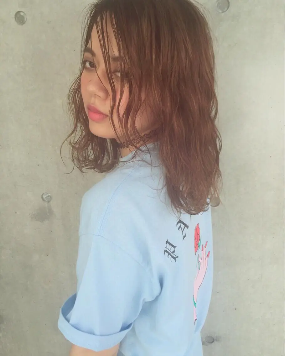 ミディアム セミロング カラー パーマ ヘアアレンジ 🌈髪質改善🉐割✨ 🌸“ever”🌸のヘアスタイル