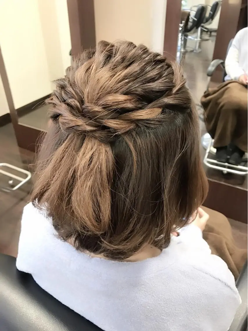 ミディアム セミロング ヘアアレンジ ボブ 沢田 瞳のヘアスタイル