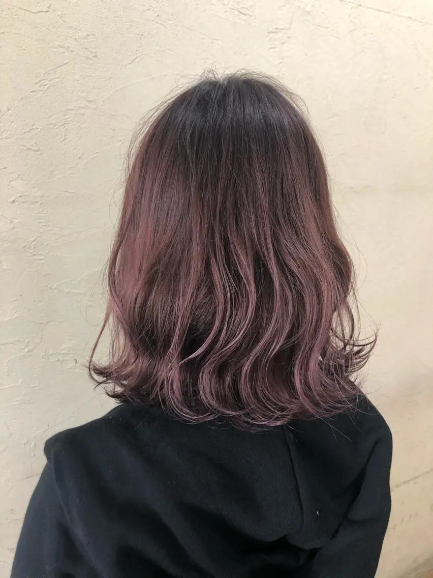 ミディアム カラー グラデーションカラー ラベンダーカラー ラベンダーピンク ピンクカラー カット ヘアカラー トリートメント enif ヤマグチアツコのヘアスタイル