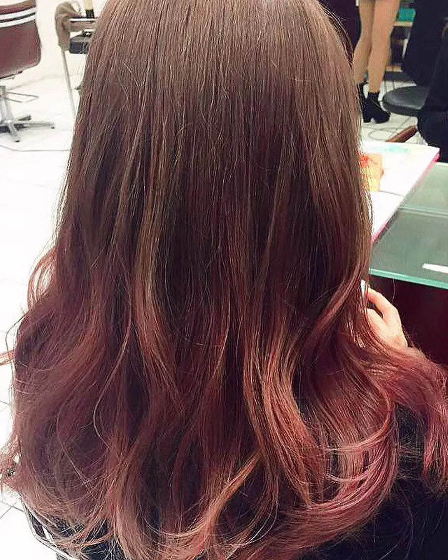 セミロング 髪質改善カラー🫧＆ レイヤー🕊古川のヘアスタイル