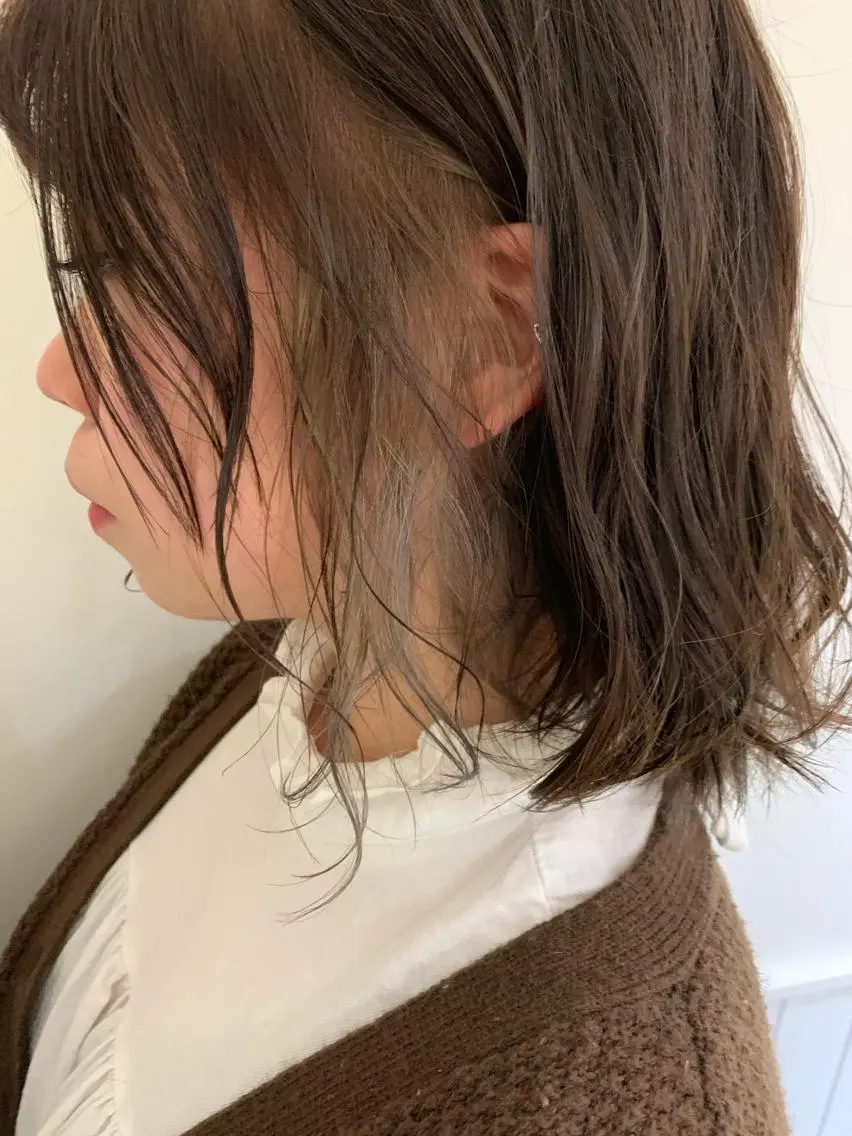 ミディアム カラー ハイライトカラー ハイライト カット ヘアカラー 🌿椿 夢来🌿のヘアスタイル