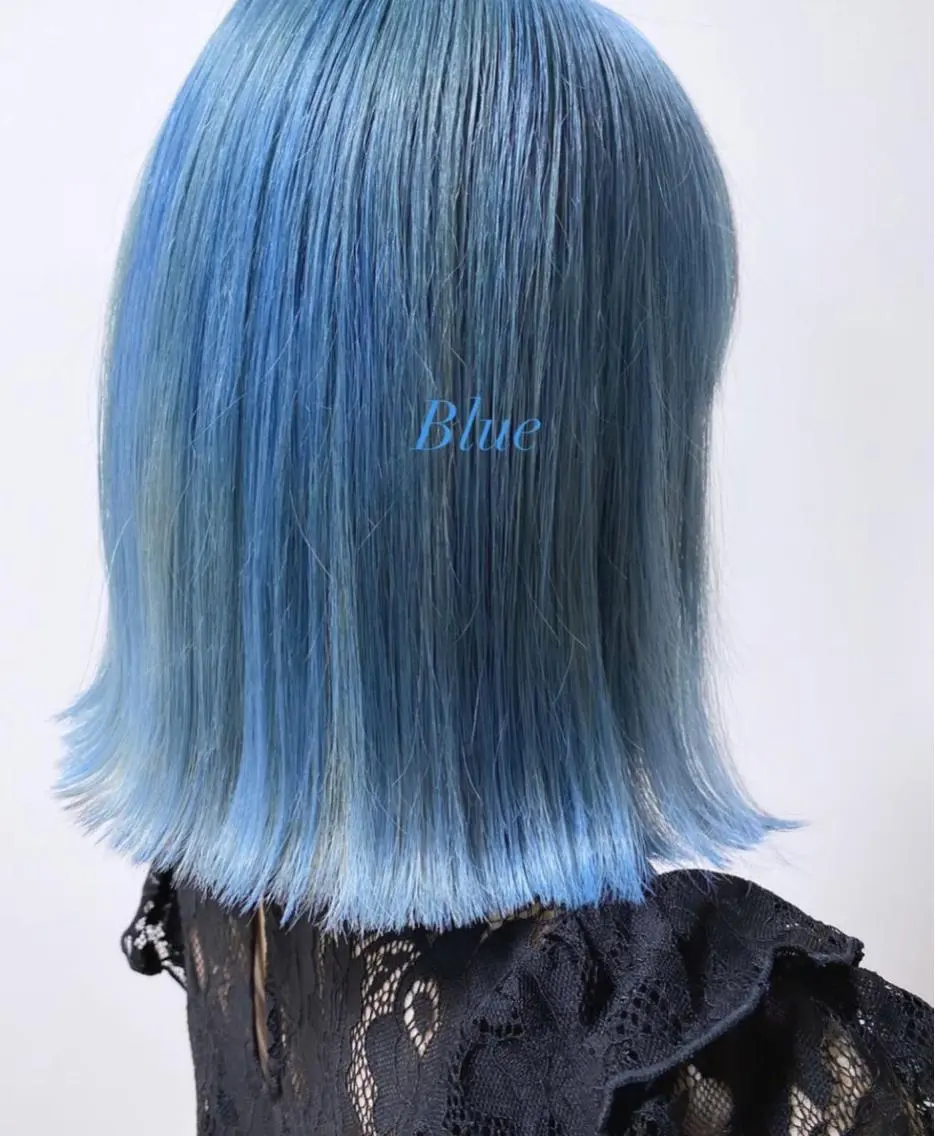ショート 松田 アカリのヘアスタイル