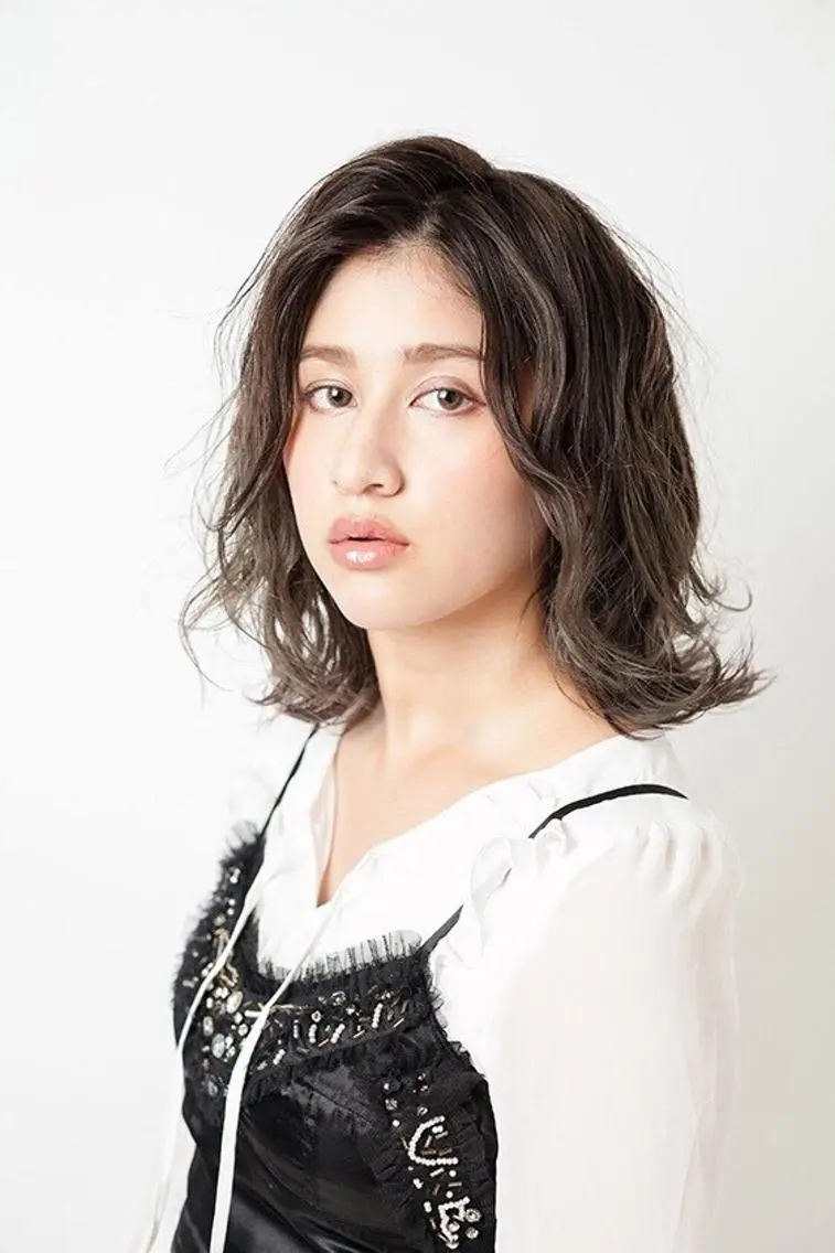ミディアム カラー パーマ ヘアアレンジ メンズ キッズ ネイル マツエク・マツパ アティリー 西梅田のヘアスタイル