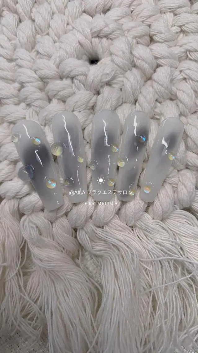 ネイル オーロラネイル ニュアンスネイル ハンドネイル Kira Nailのネイルデザイン