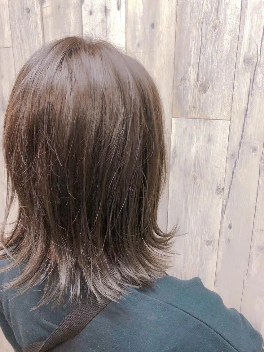 ミディアム カラー グレージュ ヘアカラー トリートメント ⭐️ハイクオリティ カラー杉本雄志⭐️のヘアスタイル