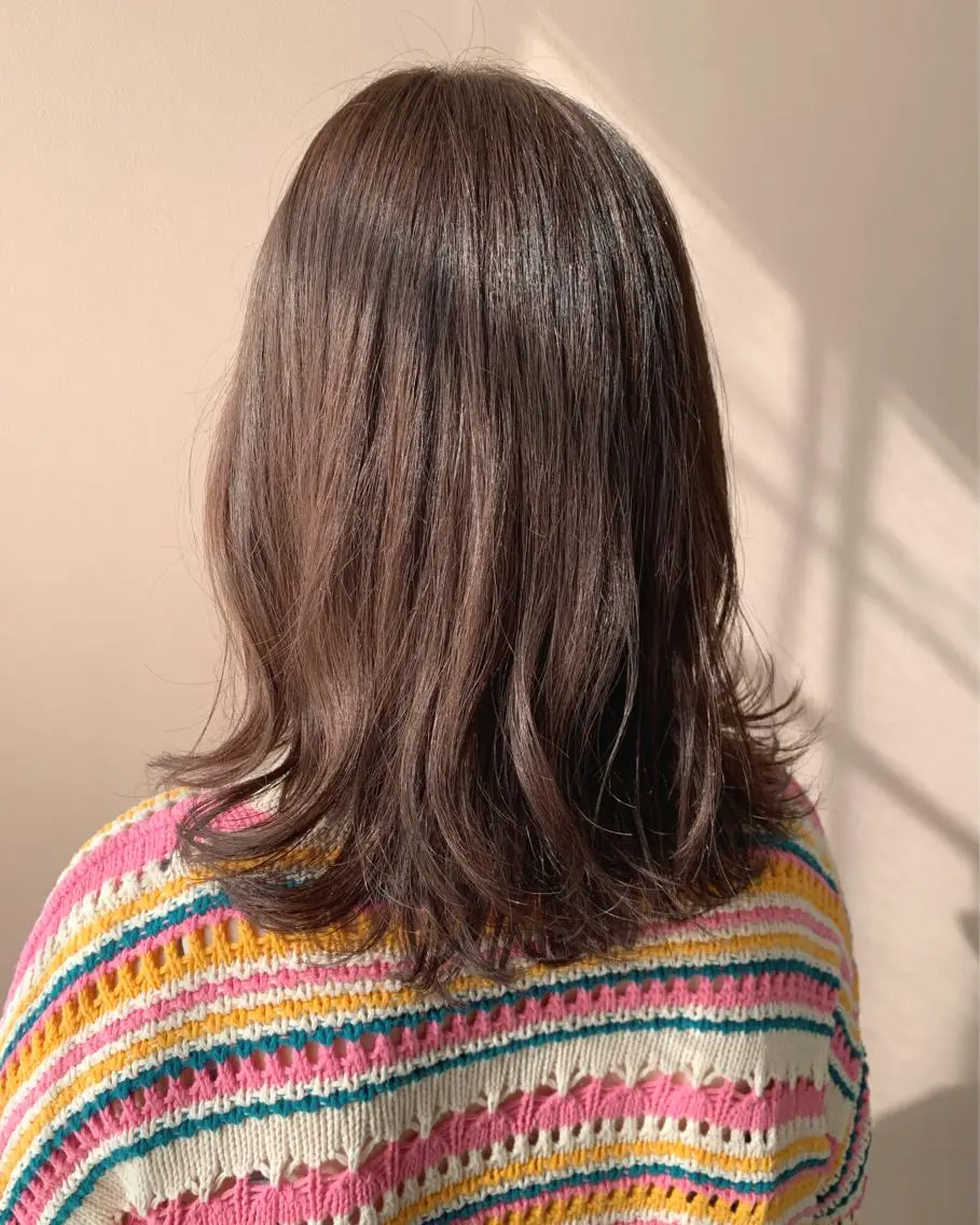 セミロング カラー ブラウンカラー ラベンダーカラー ラベンダーブラウン hubhair レイヤー/透明感のヘアスタイル
