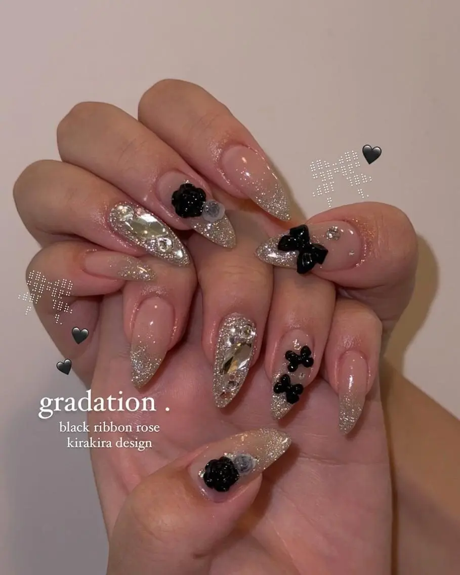 ネイル ハンドネイル Luna Nailsのネイルデザイン