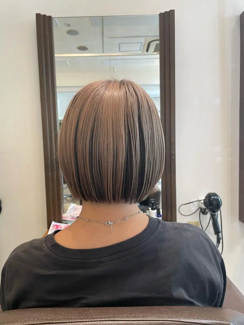 ショート 切りっぱなしボブ ボブ 千野 優由のヘアスタイル