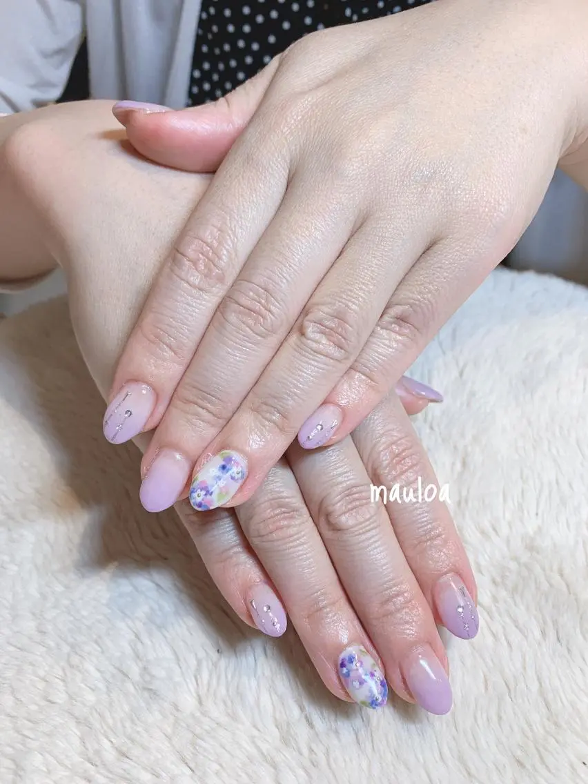 ネイル ニュアンスネイル パープル pipi ..のネイルデザイン