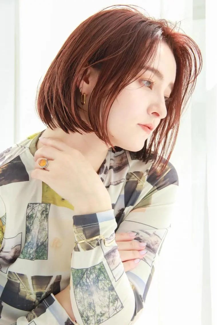 ミディアム カット ヘアカラー FERIA fam 小林勇太のヘアスタイル