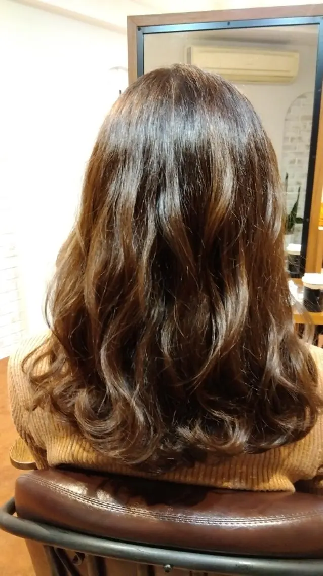 セミロング カラー カット ヘアカラー トリートメント 佐久間 将のヘアスタイル
