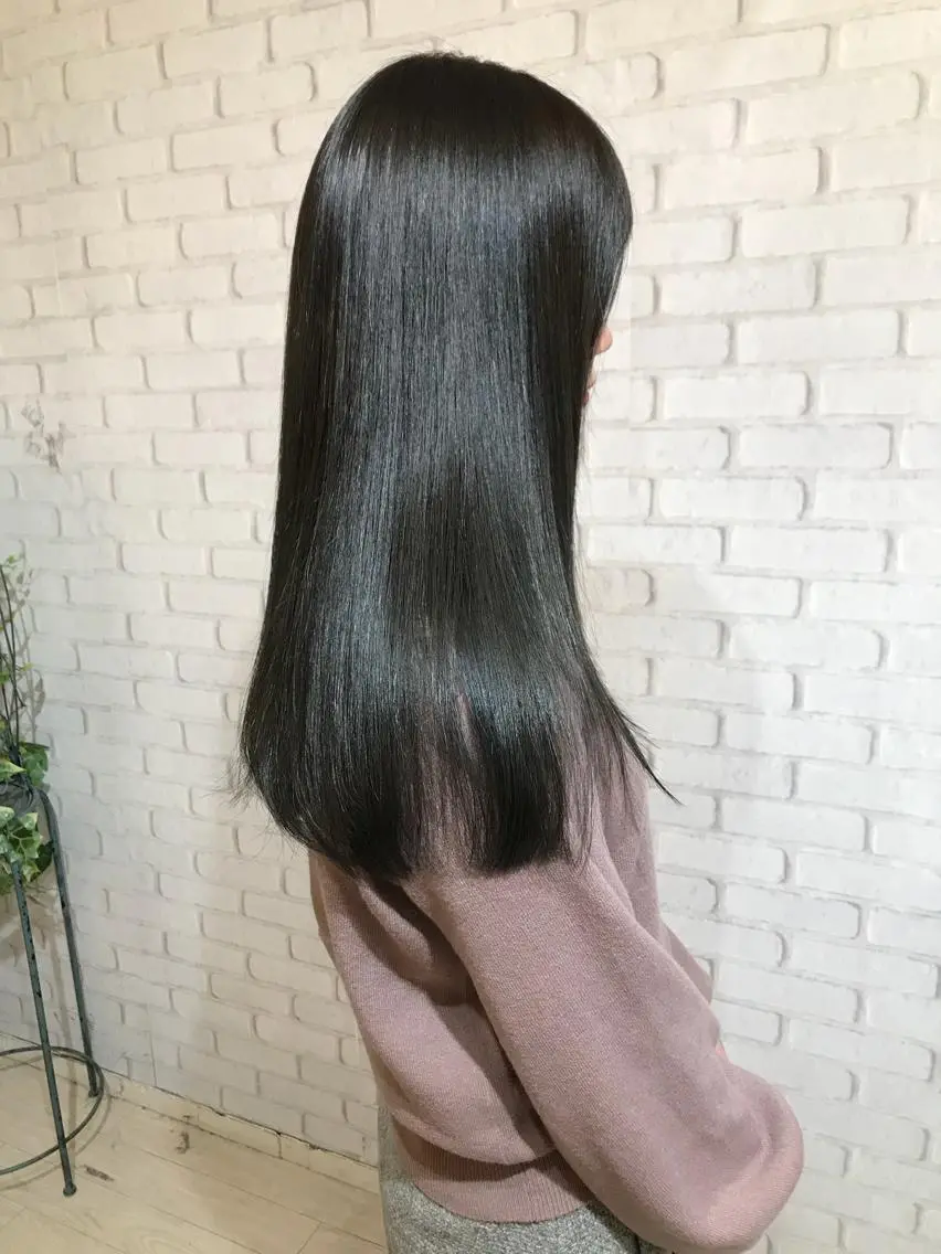ミディアム カラー アディクシーカラー エクステ（レミー毛） NINEのヘアスタイル