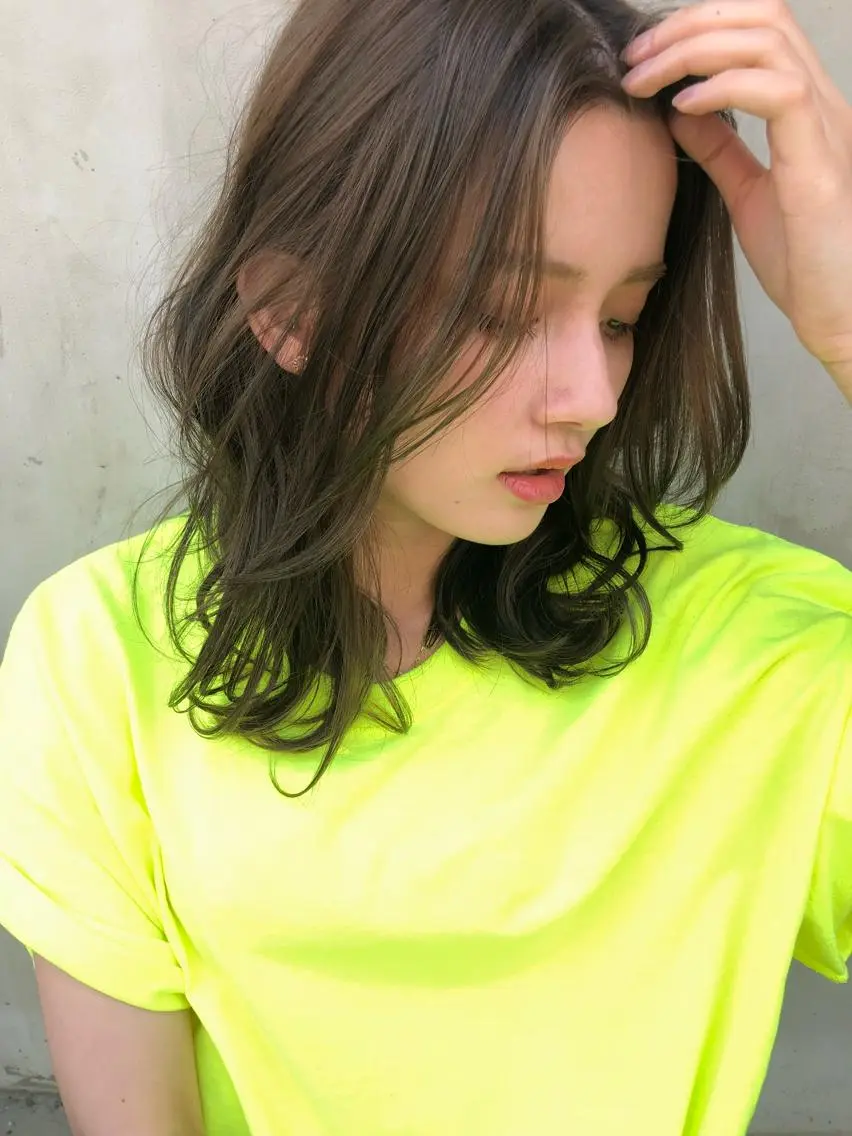 ミディアム 切りっぱなしボブ ミディアムパーマ アッシュ ボブ 外国人風カラー ショート職人 美容師【KENTA】のヘアスタイル