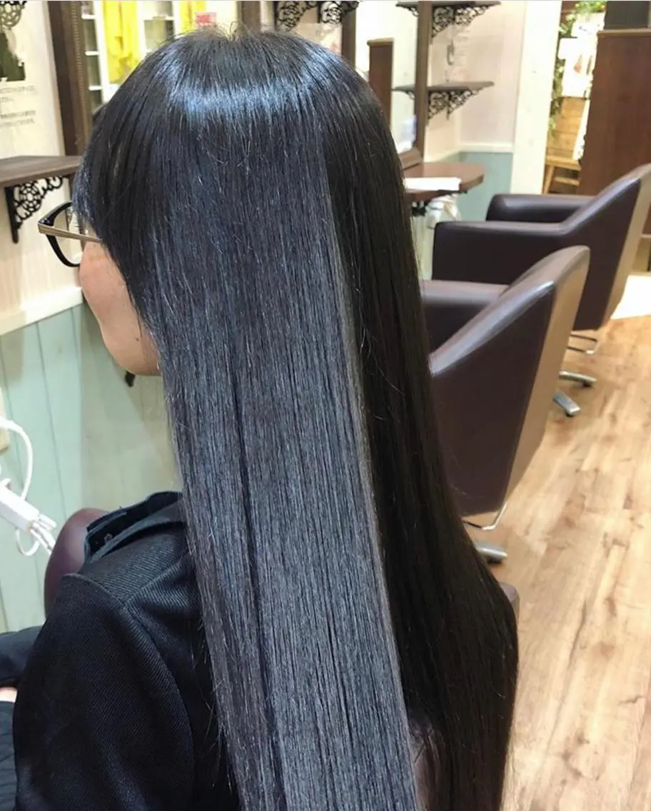 ロング カラー ビーズアモール 豊田店のヘアスタイル