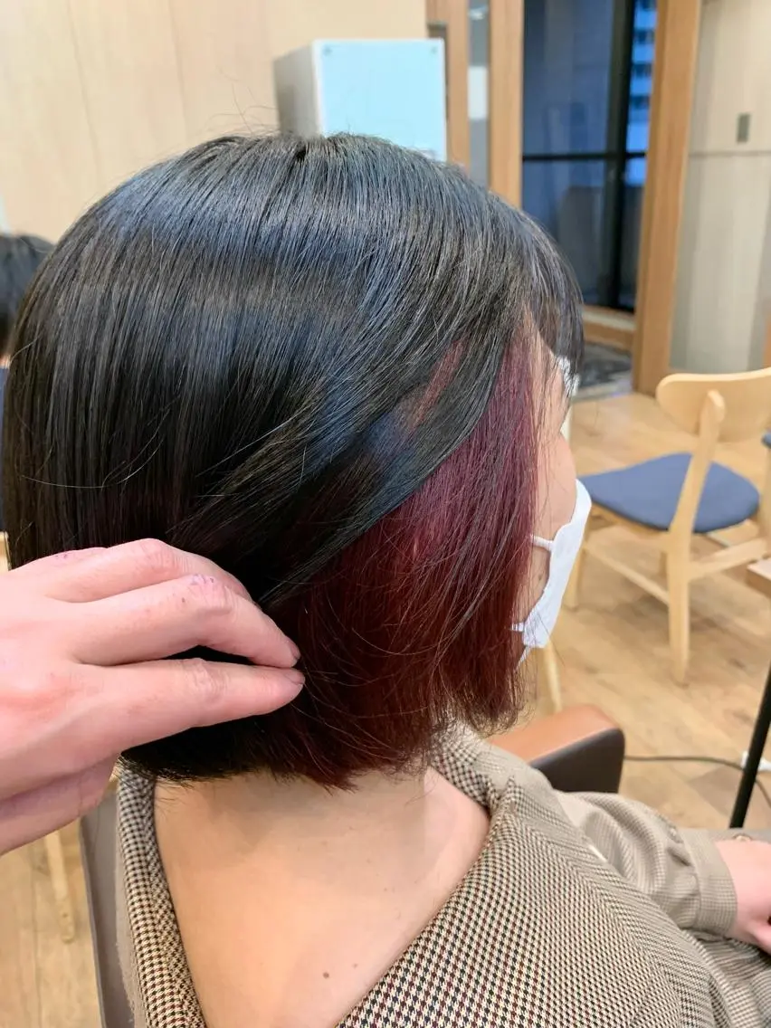 ショート カラー インナーカラー ピンクカラー ヘアカラー NUMBER 天王寺 🌼yuriのヘアスタイル