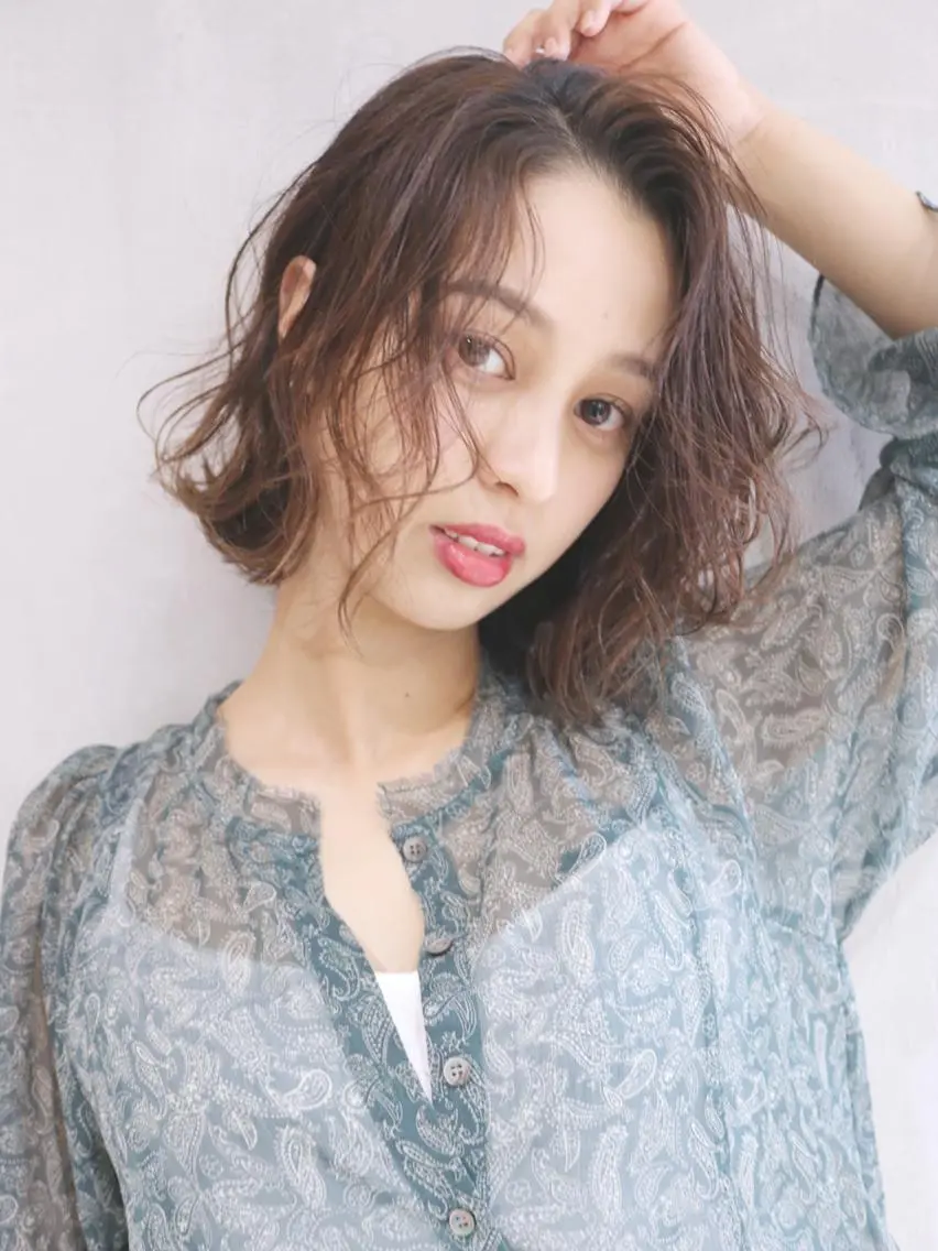 ミディアム カラー パーマ ヘアアレンジ ミディアムパーマ ボブ ITbyALBUM 中野店のヘアスタイル