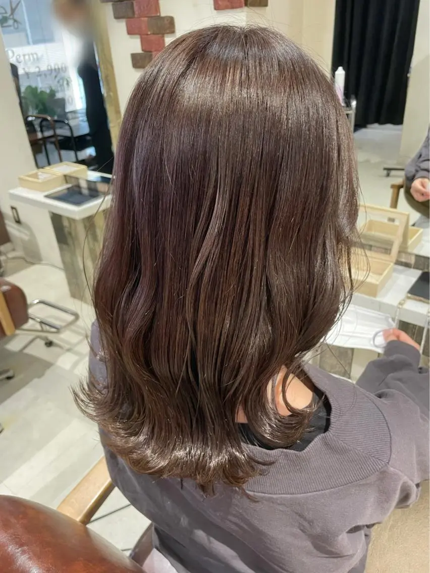 セミロング KAI RIKAのヘアスタイル