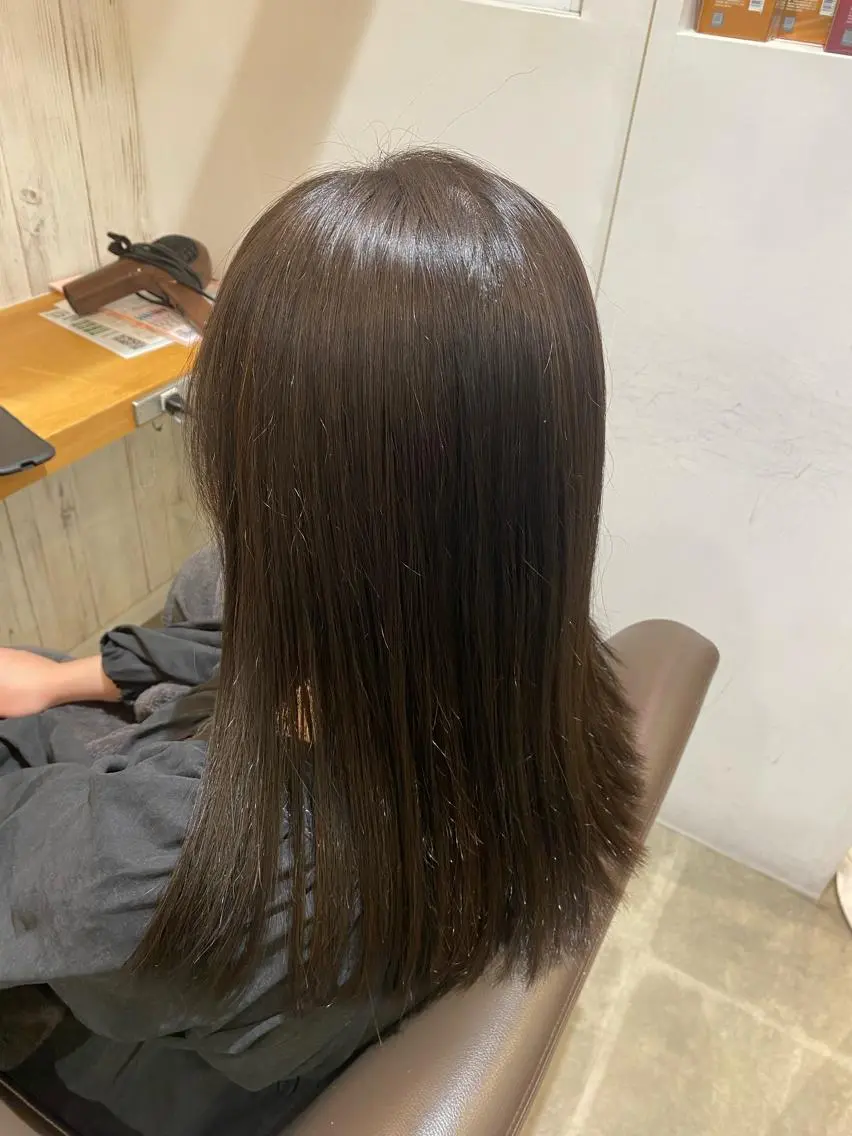 ロング ヘアカラー 柴田 枝利子のヘアスタイル