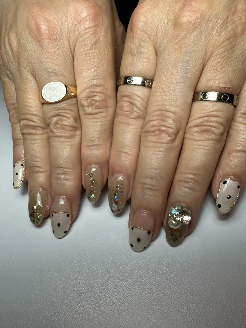 ミディアム shandy nailのネイルデザイン