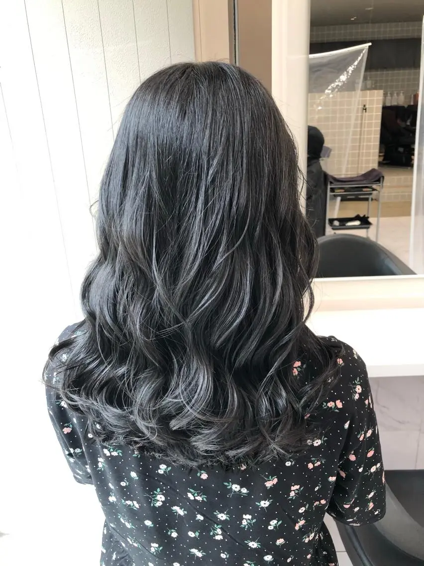 ロング カラー パーマ ヘアアレンジ メンズ キッズ ネイル マツエク・マツパ 上品＆韓国風 🥀海心🥀のヘアスタイル