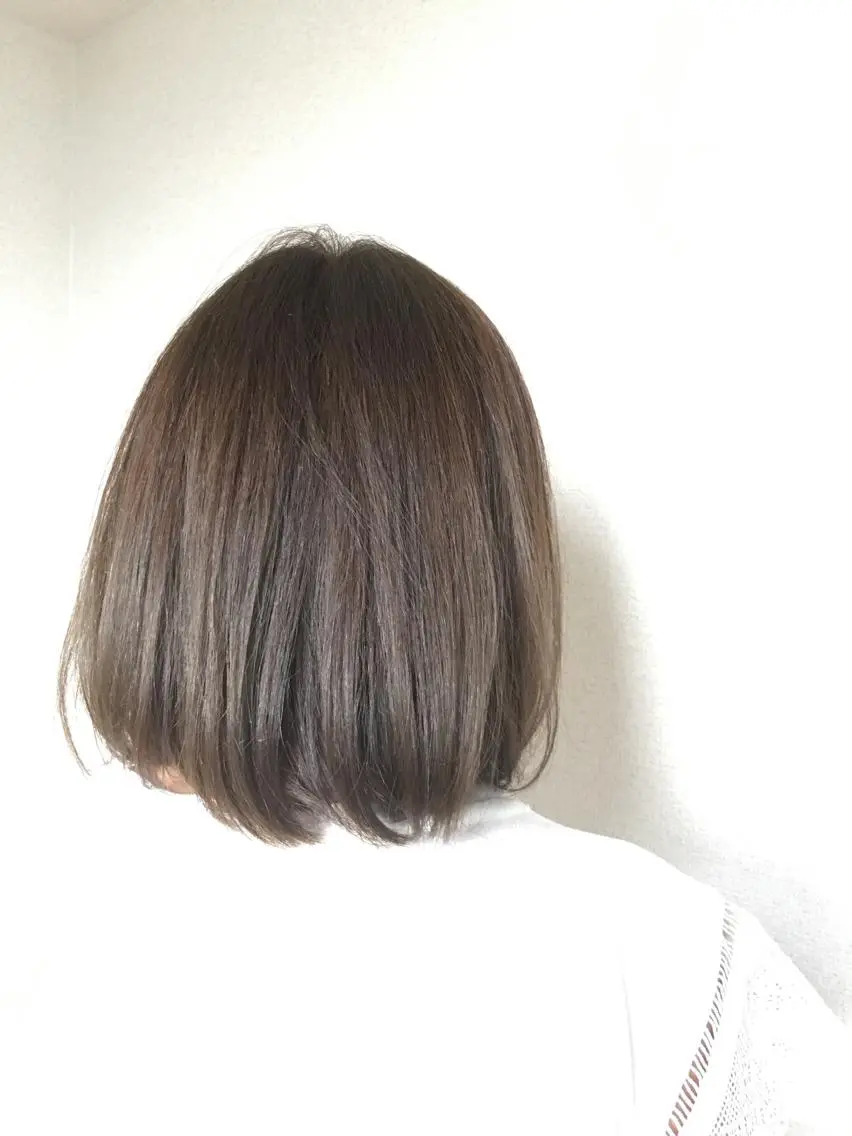 ショート アッシュ クラッチムク博多小川 旭のヘアスタイル