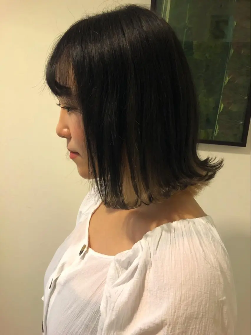 ミディアム 羽エクステ🪽 🤍まき🤍のヘアスタイル