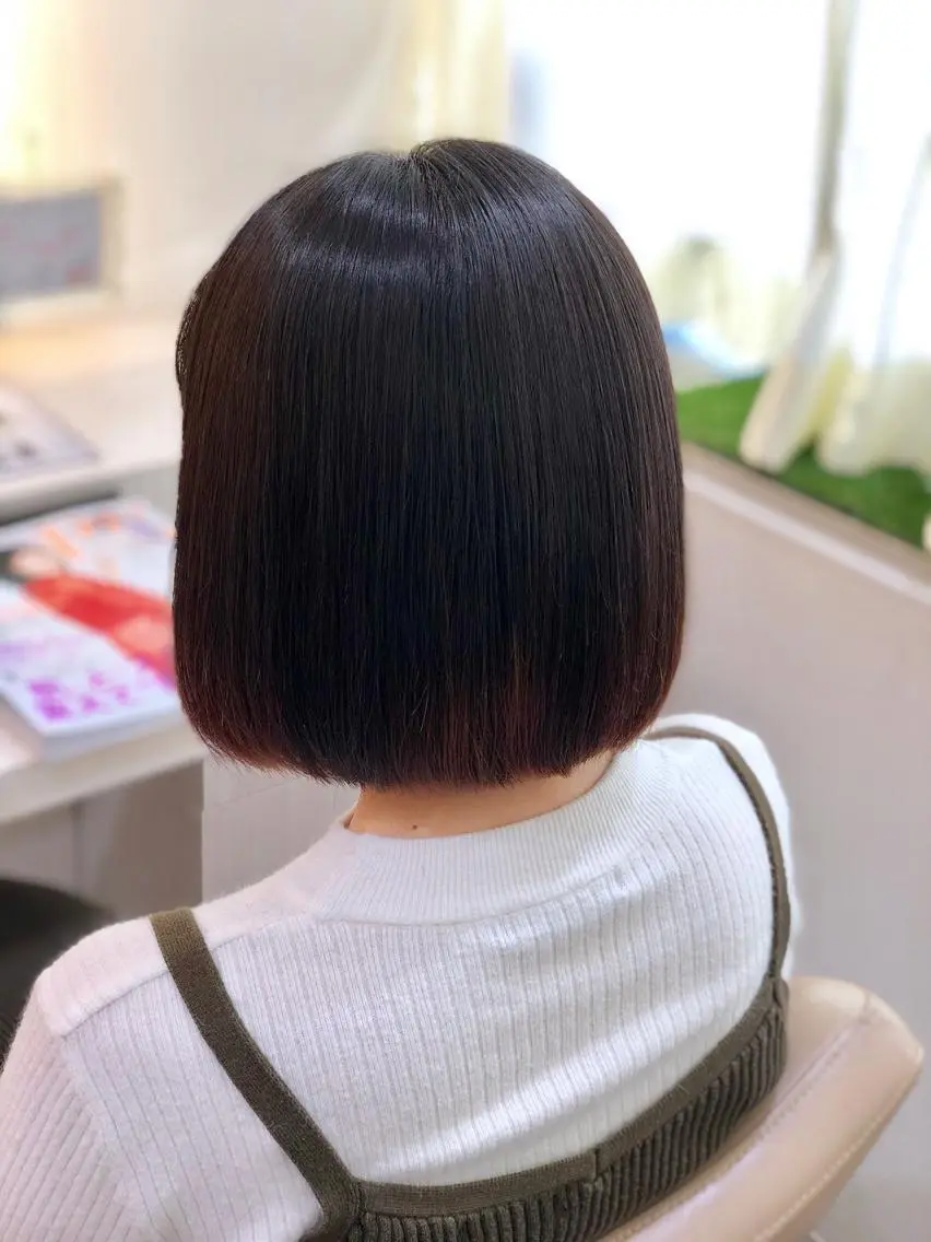 ショート パーマ 髪質改善 縮毛矯正 ストレートパーマ 安井　昴 💫ブリーチ縮毛矯正のヘアスタイル
