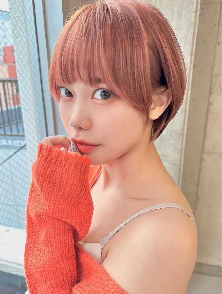ショート カット ヘアカラー トリートメント かえ🩶韓国ボブ🎀 透明感カラー🥣のヘアスタイル