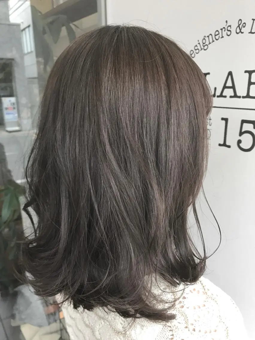 ミディアム カラー 透明感カラー グレージュ トリートメント ひろせ かなのヘアスタイル