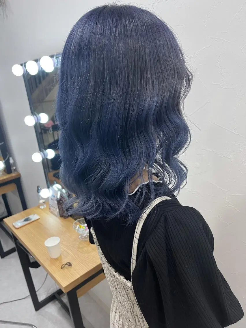 セミロング バレイヤージュ特化/ アキラのヘアスタイル