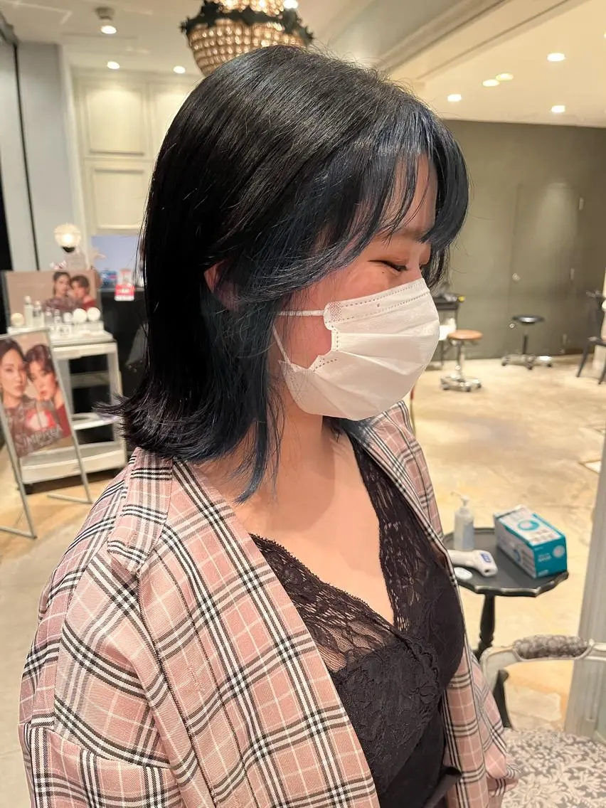 ミディアム カラー ブルーカラー BAROQUE gotou 🌙のヘアスタイル