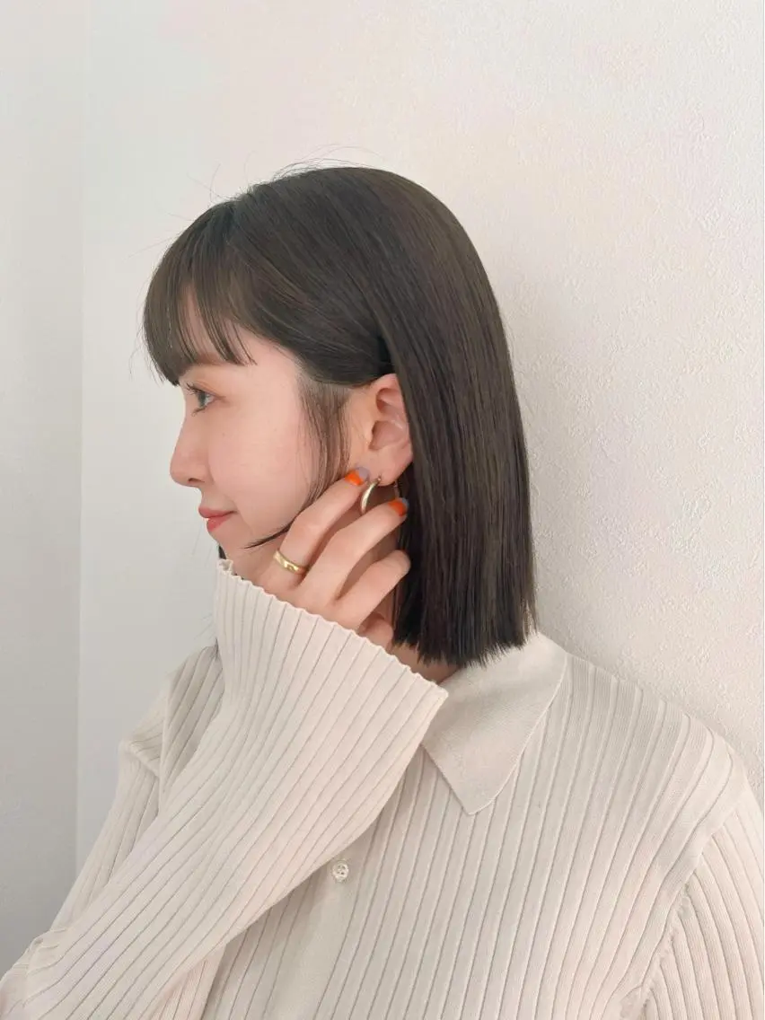 ミディアム カット 義本 風佳のヘアスタイル