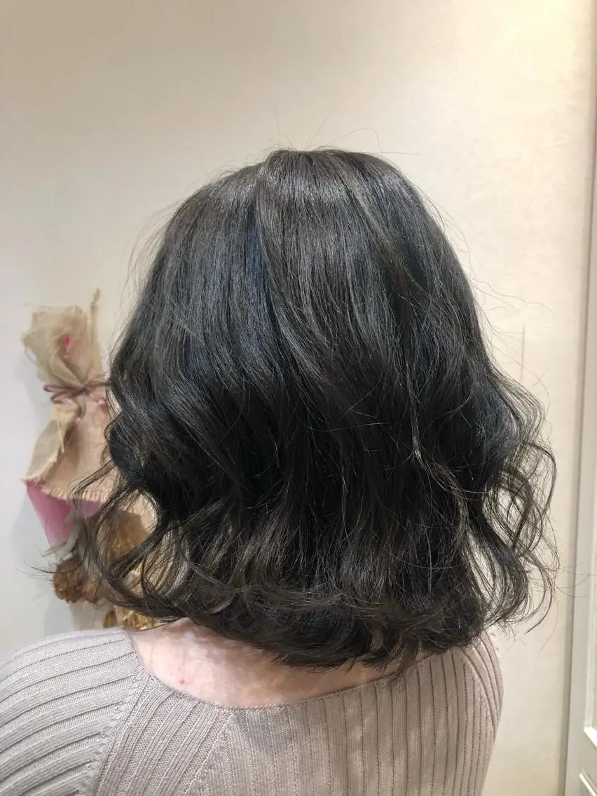ミディアム カラー ツヤ髪カラー💎 佐藤あきのヘアスタイル