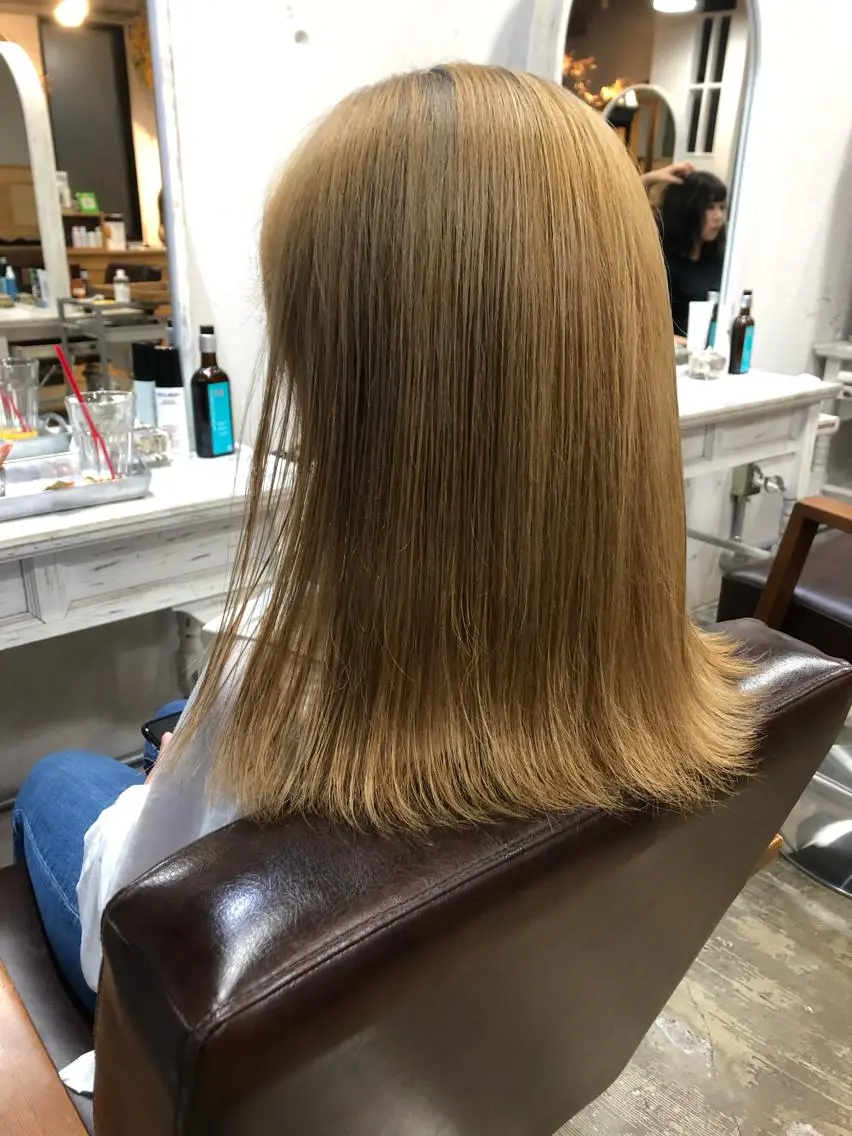 ロング カラー ブロンド Pia ツボイ ケイタのヘアスタイル