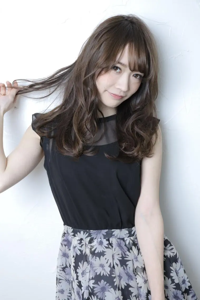 セミロング 髪質改善 KOHのヘアスタイル