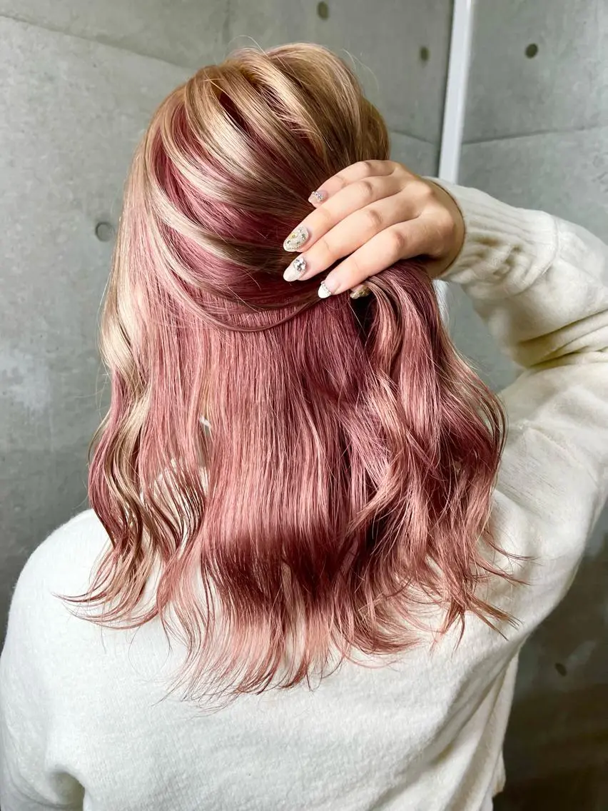 カラー ベージュカラー ミルクティーベージュ ピンクカラー ヘアカラー Kazu 🌠名古屋 ハイトーン/レイヤーのヘアスタイル
