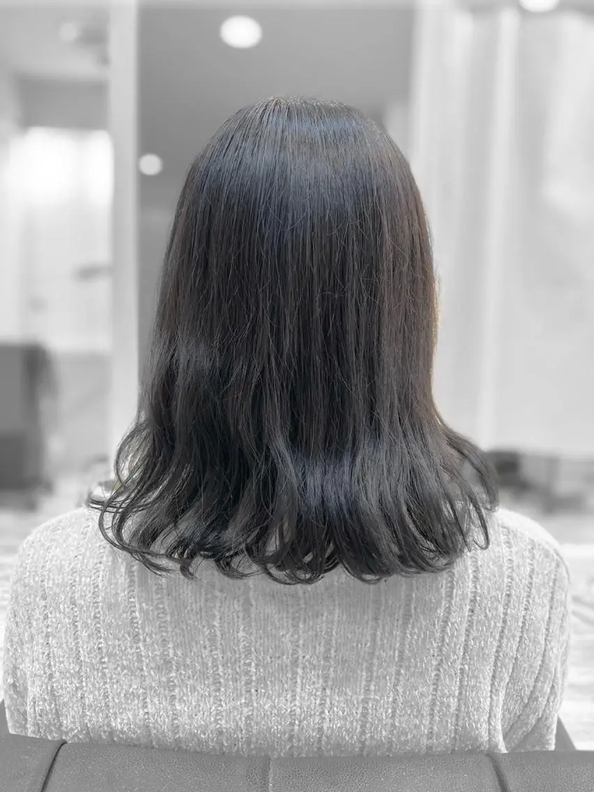 ミディアム 鈴木遥幾 艶髪特化美容師のヘアスタイル