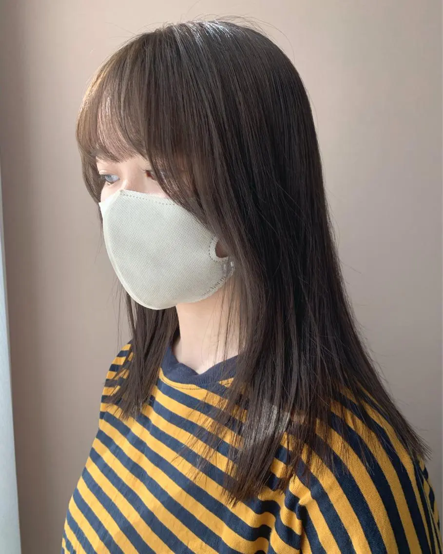 セミロング カラー グレージュ オリーブグレージュ オリーブグレー hubhair レイヤー/透明感のヘアスタイル