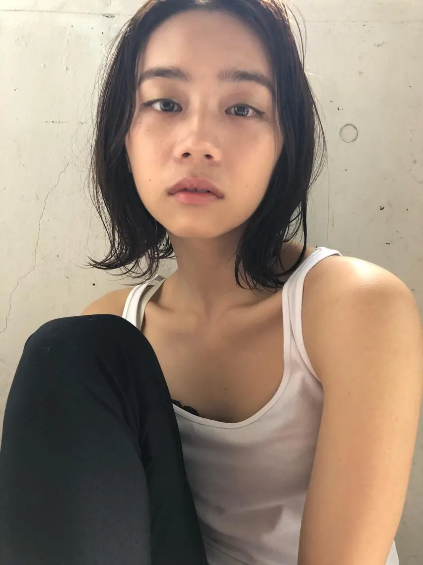 ミディアム 切りっぱなしボブ ミディアムパーマ アッシュ ボブ 外国人風カラー ショート職人 美容師【KENTA】のヘアスタイル