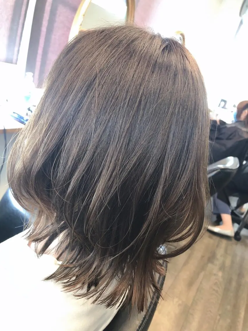 ミディアム カラー レイヤーカット カット ヘアカラー トリートメント 🫧🕊️かたやま さきこ🕊️🫧のヘアスタイル