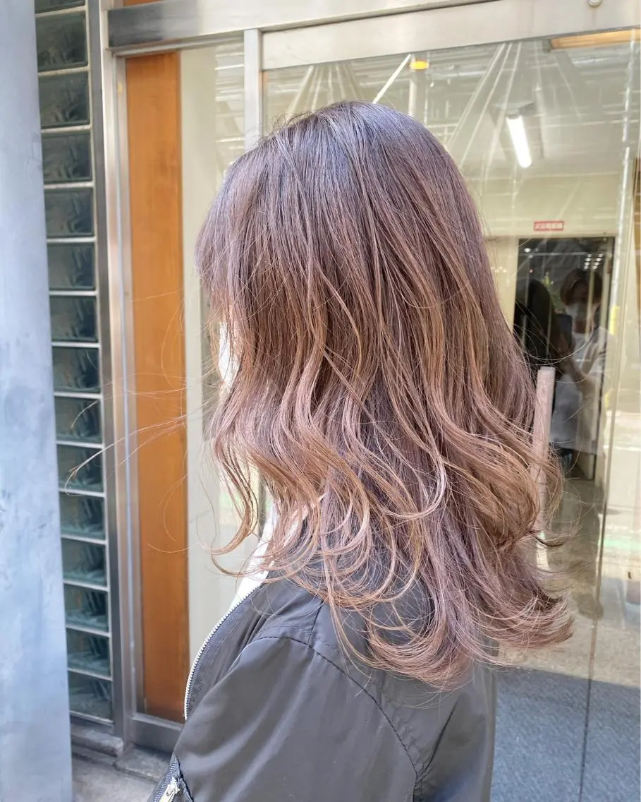 ロング カラー カット ヘアカラー トリートメント KANUMA SHUTAのヘアスタイル