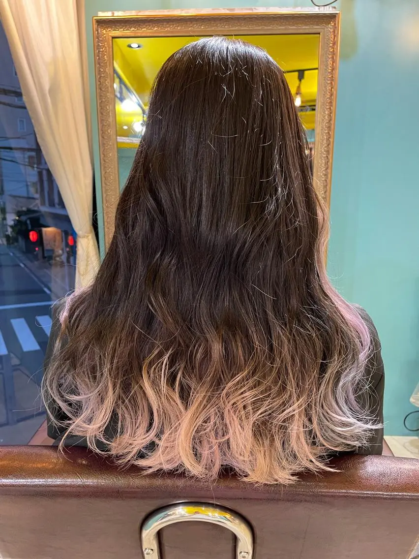 ロング ヘアカラー トリートメント 末石 智のヘアスタイル