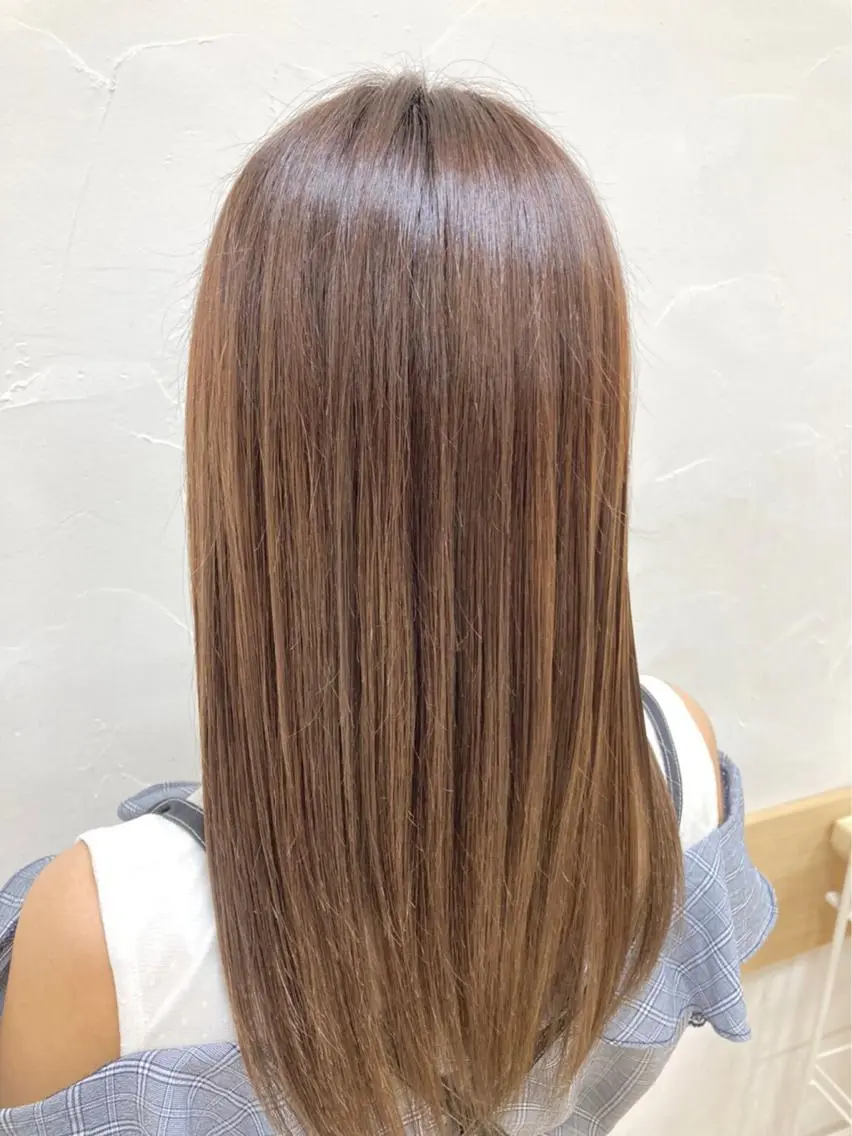 セミロング 縮毛矯正 トリートメント 大山 晃介のヘアスタイル