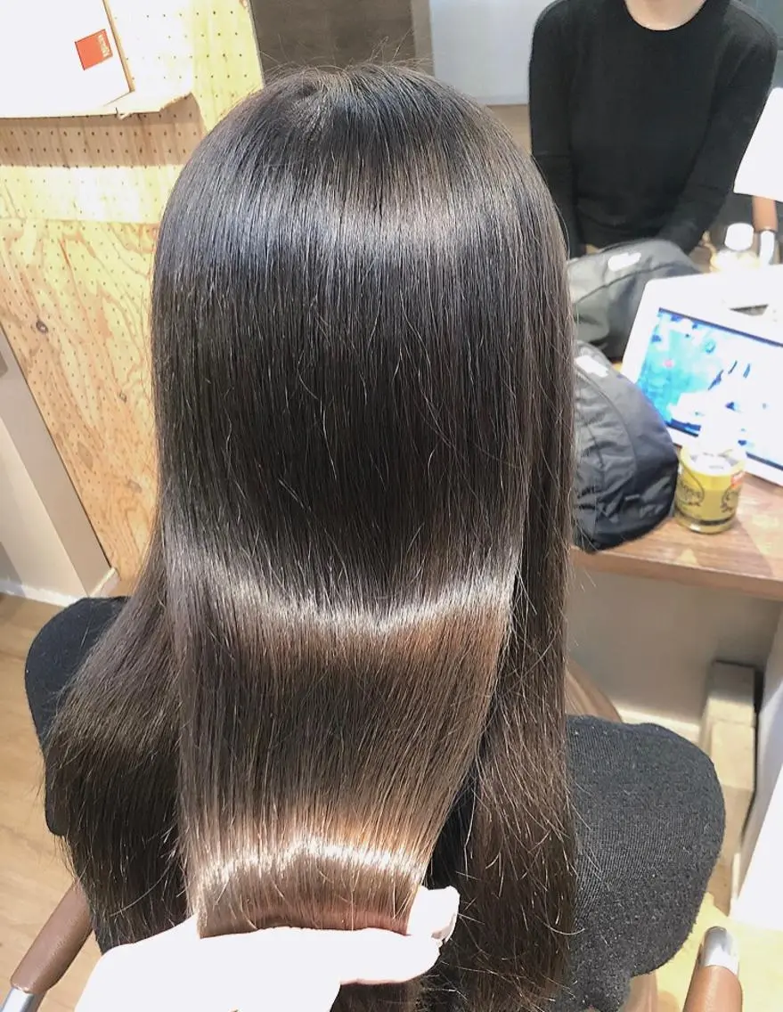 ロング カラー トリートメント 髪質改善✨自由が丘 札辻 拓未のヘアスタイル