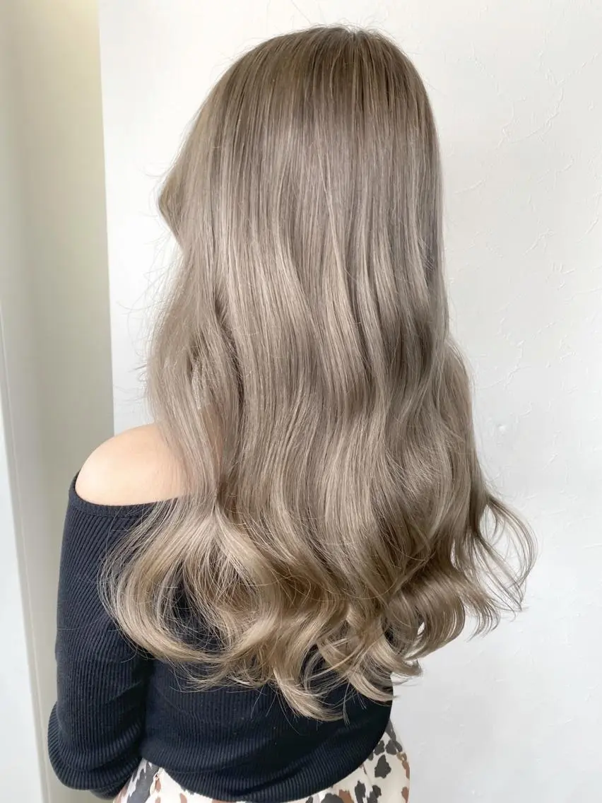 ロング カット ヘアカラー 🔥金山 諒平🔥のヘアスタイル