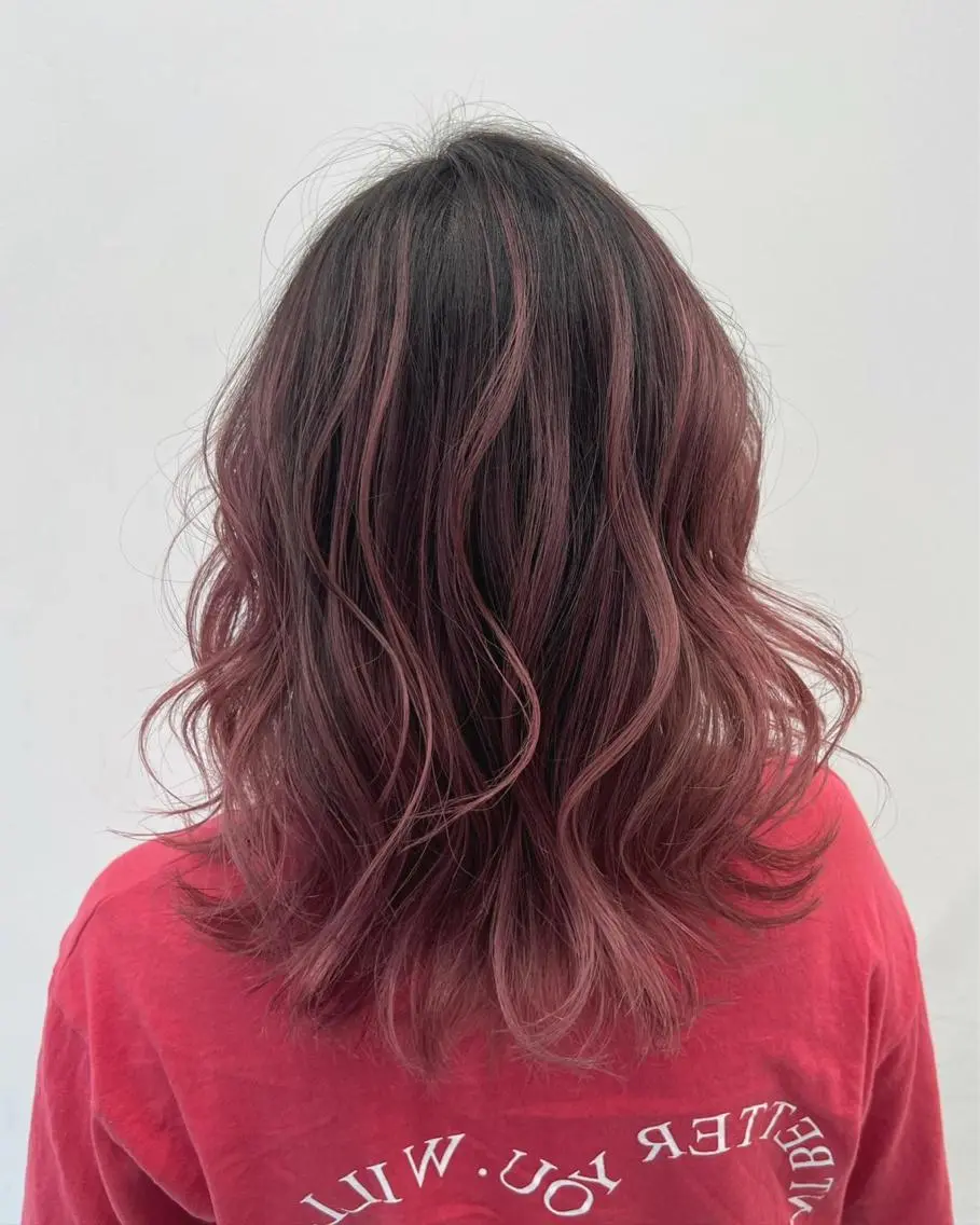 セミロング レイヤーカット 【公式】amble luxe池袋東口🩷のヘアスタイル